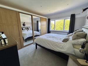 Photo 28- click for photo gallery